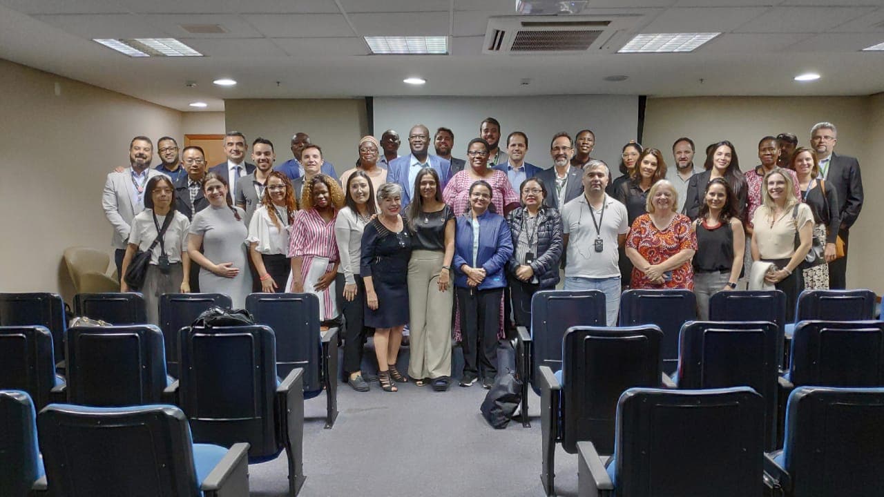 Visita Internacional à Coopersystem