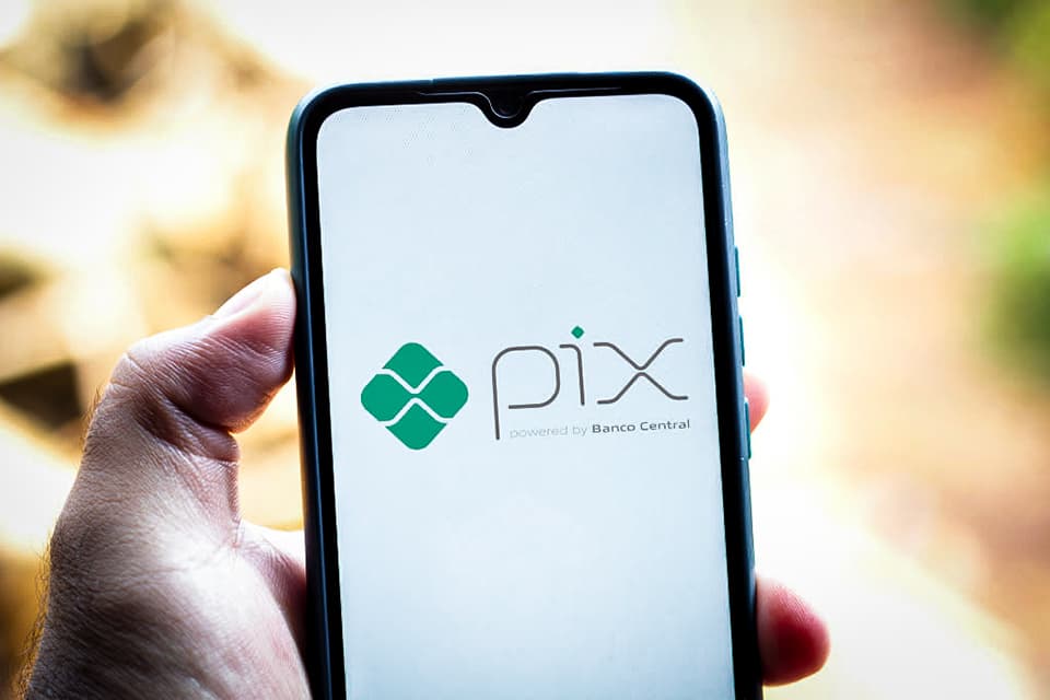 É necessário cadastrar sua chave PIX em todos os bancos que você usa?
