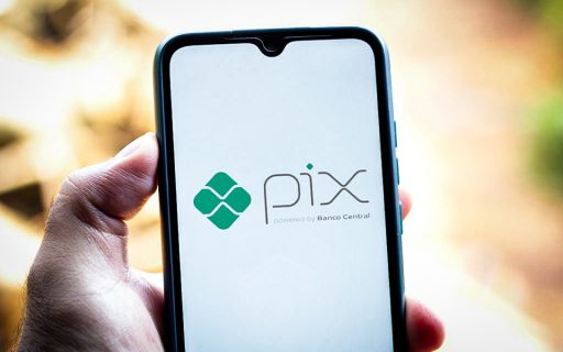 É necessário cadastrar sua chave PIX em todos os bancos que você usa?