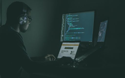 Software pirata compromete a segurança em TI?