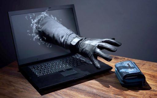 Como funcionam os golpes na internet e como escapar deles